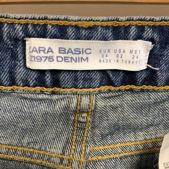 Zara NWT High Rise Floral Embroidered Sequined Distressed Boyfriend Jeans Size 2 - Picture 8 of 16